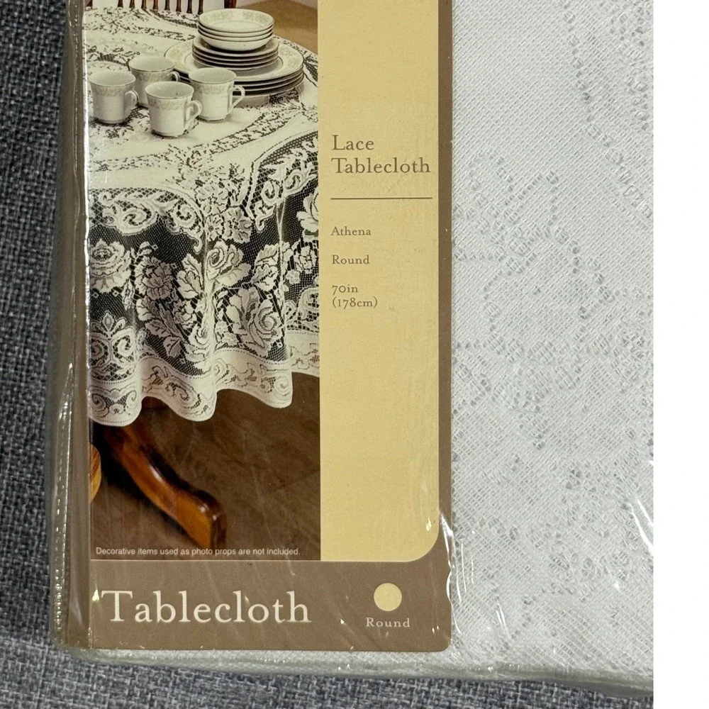 HomeTrends Lace Tablecloth Round 70in White NEW Athena Floral Cottagecore Shabby